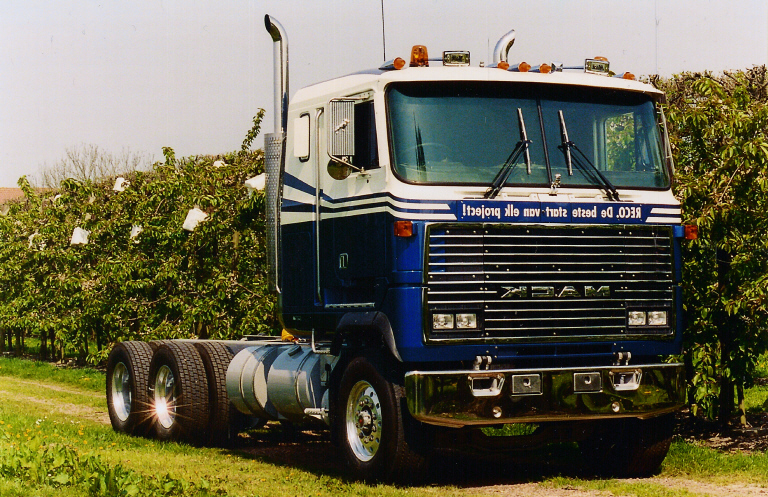 Modification of American trucks specialist in Mack Trucks