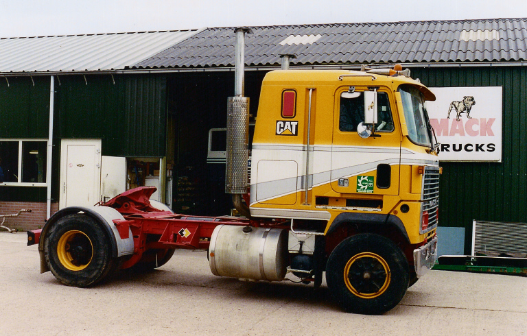 explosie Kano balkon Specialist in Mack Trucks. Verkoop van Amerikaanse trucks